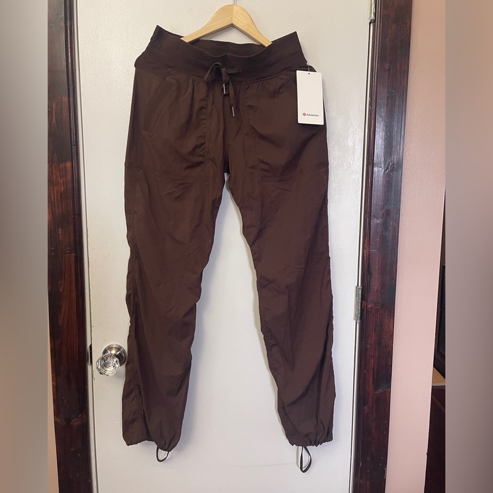 lululemon Dance Studio Mid-Rise Pant Regular 8 Lava Cake Brown NWT - Picture 2 of 9